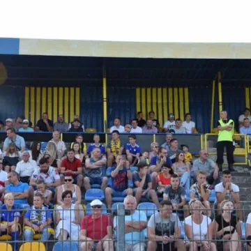 RKS przegrywa na własnym stadionie z Pogonią Grodzisk