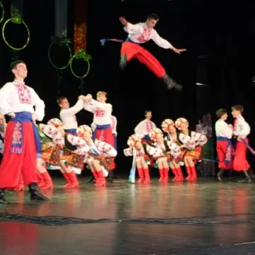 Koncert zespołów folklorystycznych w MDK