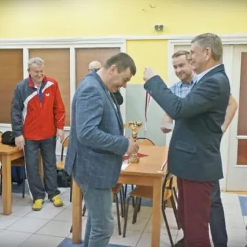 Samorządowcy  grali w tenisa stołowego