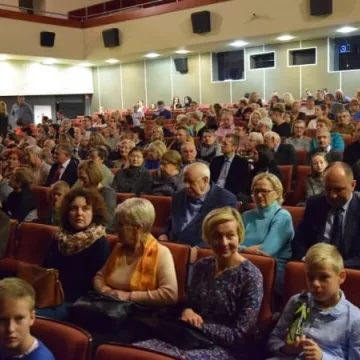 Teatr Żródło z widowiskiem „Niepodległa