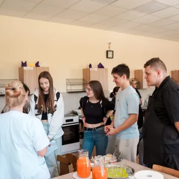 Logistyka, fryzjerstwo, gastronomia. ZSDiOŚ zaprezentował ofertę