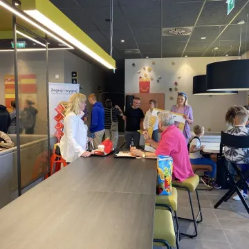 Tłumy na otwarciu McDonald’s w Radomsku