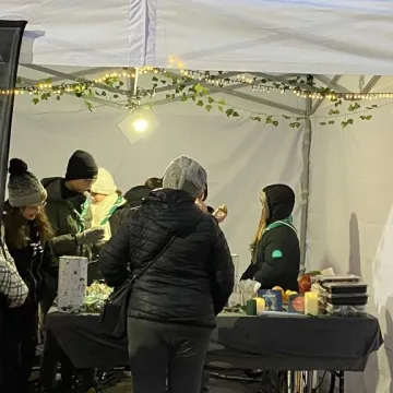 Halina Mlynkova na Jarmarku Bożonarodzeniowym w Radomsku