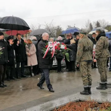 Oddali hołd „Warszycowi”