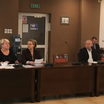 Radni rozpoczęli pracę w komisjach powiatowych