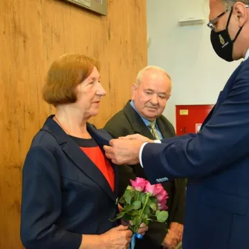 „Złoci” małżonkowie odznaczeni medalami