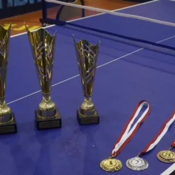 Pierwsze miejsce w tenisie stołowym dla Starostwa Powiatowego