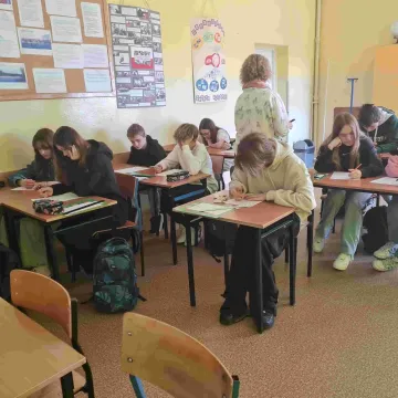 Bezpieczna wieś. Lekcja z KRUS w Dobryszycach