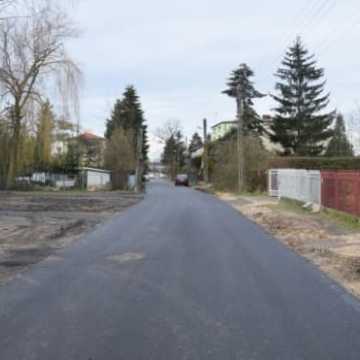 Nowy asfalt na ulicy Leśnej