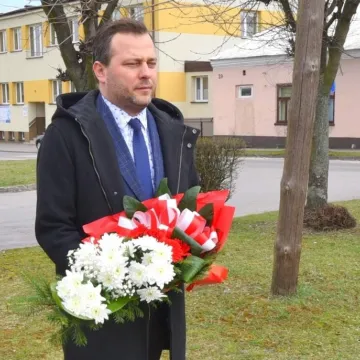 W Przedborzu upamiętniono ofiary katastrofy smoleńskiej