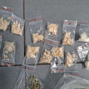 34-latek posiadał ponad kilogram narkotyków