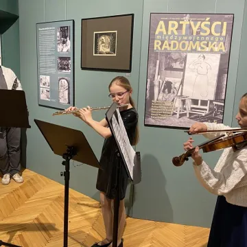 [WIDEO] Noc Muzeów 2025. Powrót do artystycznych korzeni Radomska