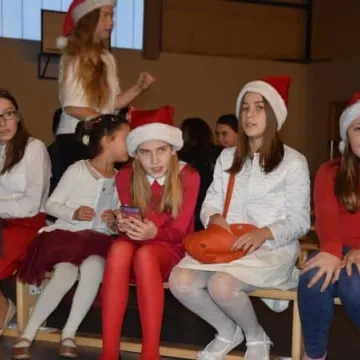 Świąteczny koncert charytatywny w PSP nr 6