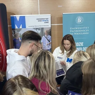 Tłumy maturzystów na targach w II LO w Radomsku