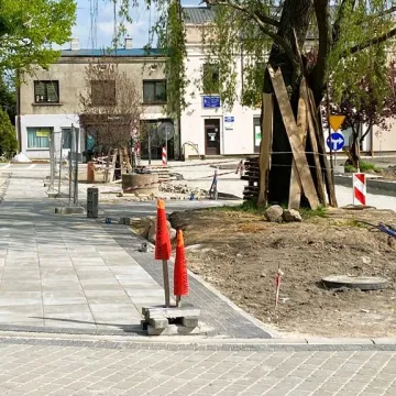 Zobacz, jak postępują prace przy przebudowie ul. Żeromskiego w Radomsku