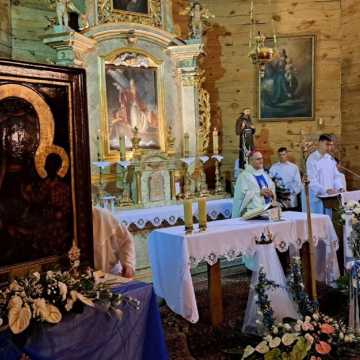 [WIDEO] Czarna Madonna nawiedziła parafię św. Klemensa w Lgocie Wielkiej