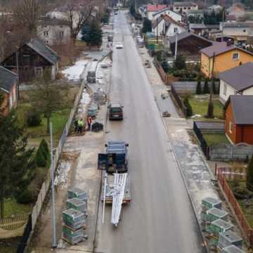 Połączenie łódzkiego ze śląskim. Modernizacja drogi w Ciężkowicach w toku