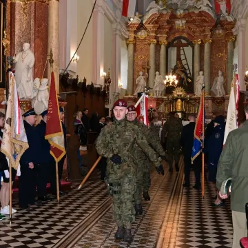 Po 74 latach Władysław Wójcik spoczął na cmentarzu w Gidlach