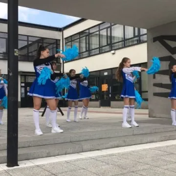 Pochód ulicami miasta - VII Radomszczańskie Dni Autyzmu