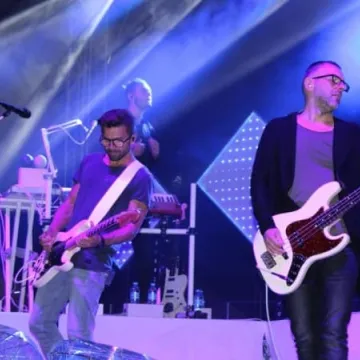 Letnie granie z Happysad