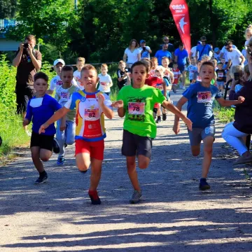 W Przedborzu przebiegli „dychę”