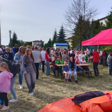Tłumy na Pikniku Kulinarnym na Bartodziejach w Radomsku