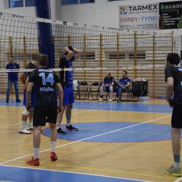 METPRIM Volley Radomsko kończy rok zwycięstwem nad Czarnymi Rząśnia