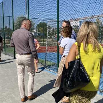 Gorąca dyskusja o boisku na „Gliniankach” w Radomsku. Są kolejne wnioski dotyczące tego obiektu