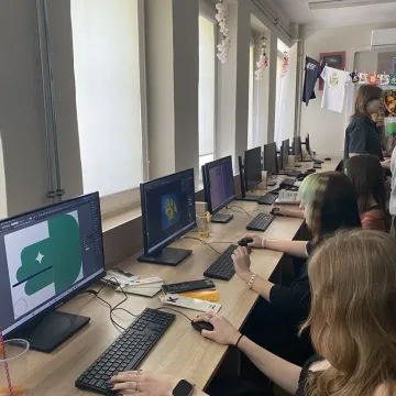 Hotelarstwo, rachunkowość i zagraniczne praktyki. ZSE zaprosiło ósmoklasistów