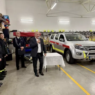 Nowy rozdział w historii OSP Dąbrówka. Jednostka zyskała nowoczesne wyposażenie