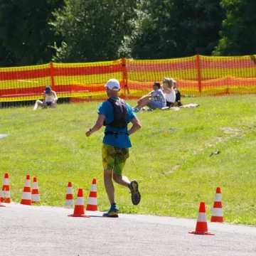 300 biegaczy zmierzyło się z Górą Kamieńsk