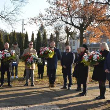 W Niedośpielinie upamiętniono Andrzeja Pełkę