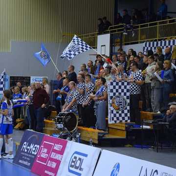 Emocje na parkiecie. METPRIM Volley Radomsko zwycięża ze Skrą II Bełchatów