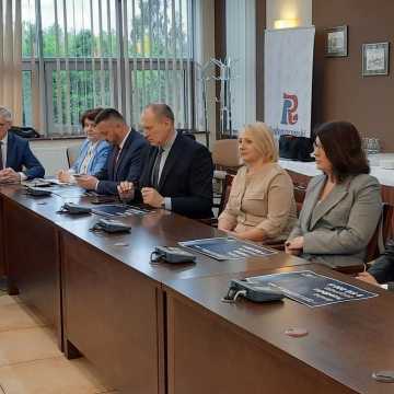 Ponad 166 mln zł dla samorządów z powiatu radomszczańskiego w ramach II edycji Polskiego Ładu