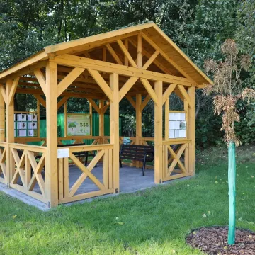 „Ptasi zagajnik” już działa w ogrodzie przedszkola nr 1