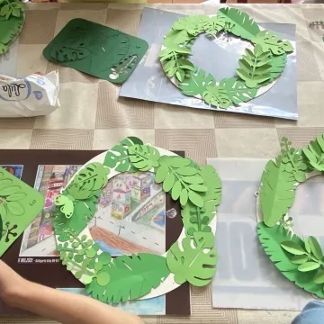 Emocje i wiosna na warsztatach kartonowych w Muzeum Regionalnym w Radomsku