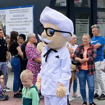 Tłumy na otwarciu KFC w Radomsku