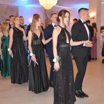 Bal studniówkowy maturzystów z Przedborza