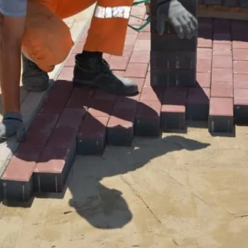 Miejskie drogi i chodniki w remoncie