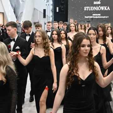 Studniówka Mechanika. Bal, który rozpoczął odliczanie do egzaminu maturalnego