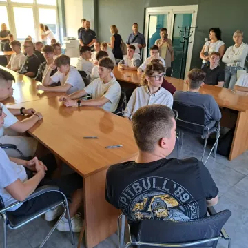 Młodzież rywalizuje o tytuł Mistrza Kierownicy