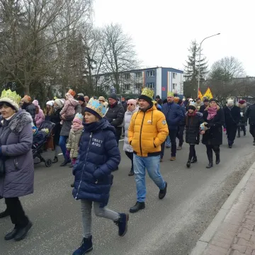 Orszak Trzech Króli w Radomsku: radość i kolędy