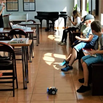 Szachy i roboty w muzeum w Radomsku