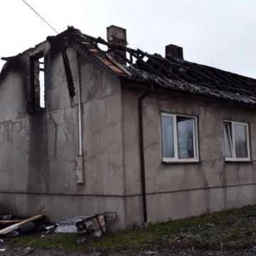 Odbudowa domu po pożarze w Krzywanicach