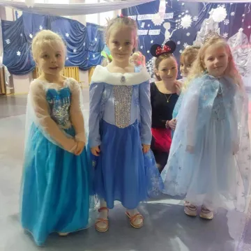 Bal karnawałowy w szkole w Kietlinie