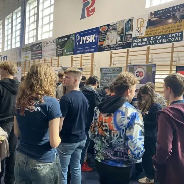 Tłumy na targach edukacyjnych w Radomsku