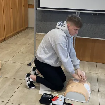 Uczyli się pierwszej pomocy. Tydzień Profilaktyki w „Mechaniku”