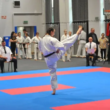 Sukces Weroniki Mazur na Akademickich Mistrzostwach Polski Karate Kyokushin