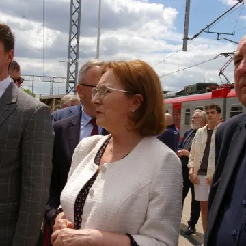 Pociąg „Warszyc” wjechał na peron w Radomsku