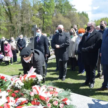 W Bąkowej Górze oddano hołd zamordowanym Żołnierzom Wyklętym